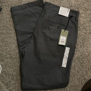 Goodfellow & Co - Straight Chino